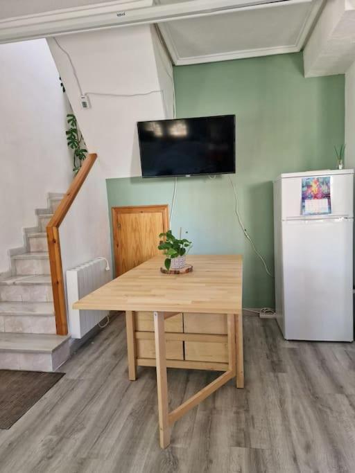 Oscar'S Chillout House By The Beach 산타 폴라 외부 사진
